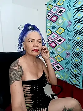 freyadevil333 online show from 25, 10, 2025