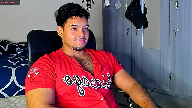 Big furry bear13 online show from 6, 3, 2025