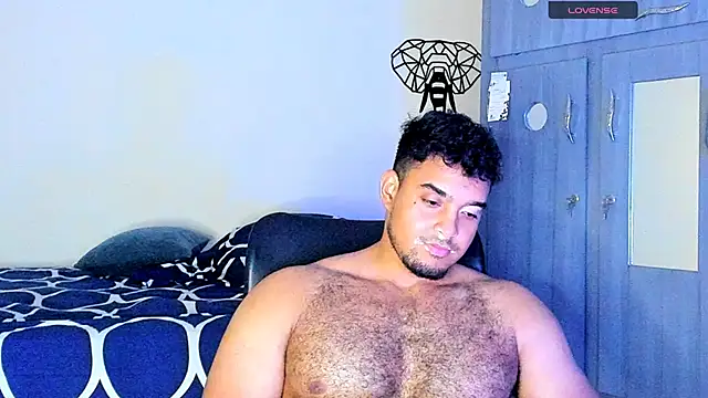 Big furry bear13 online show from 20, 3, 2025