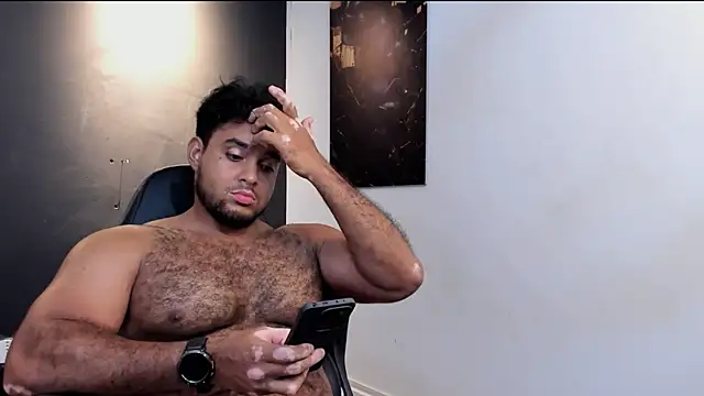 Snapshot of Big_furry_bear13 chatting on 17, 3, 2026 Big furry bear13 online show from 17, 3, 2026