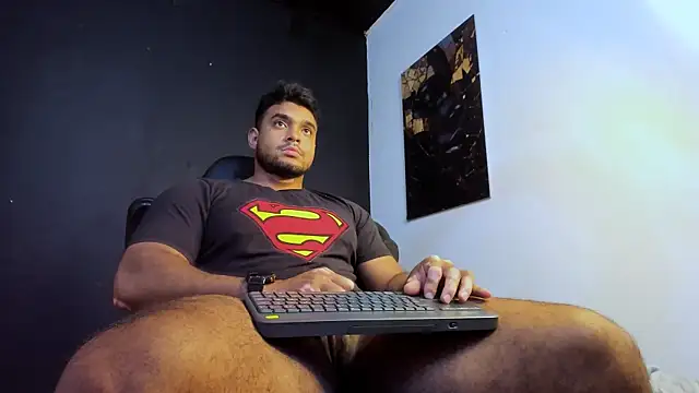 Snapshot of Big_furry_bear13 chatting on 14, 4, 2026 Big furry bear13 online show from 14, 4, 2026