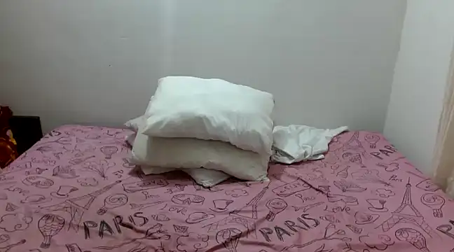 Sweet bigass online show from 16, 12, 2024