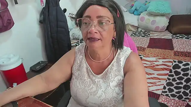 Snapshot of Mrs_mommy_ chatting on 27, 2, 2026 Mrs mommy online show from 27, 2, 2026