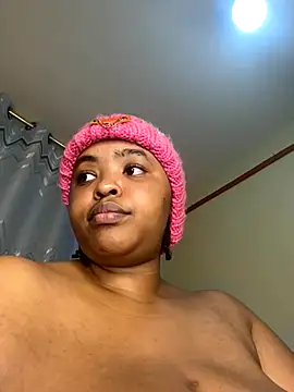 Linahlove online show from 30, 10, 2025