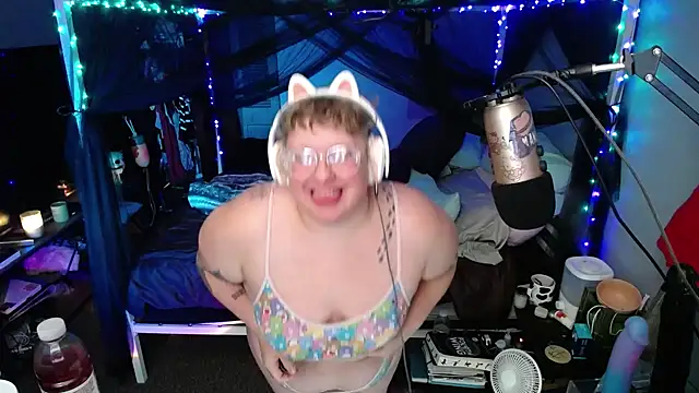 FatVeronica online show from 24, 1, 2025