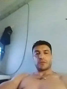 Snapshot of EmeEme11 chatting on 14, 12, 2025 EmeEme11 online show from 14, 12, 2025