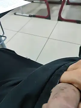 Snapshot of ertance40 chatting on 21, 2, 2026 ertance40 online show from 21, 2, 2026