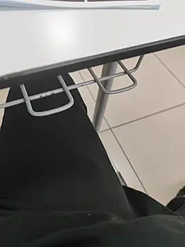 Snapshot of ertance40 chatting on 18, 4, 2026 ertance40 online show from 18, 4, 2026