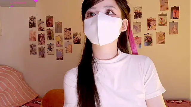 Snapshot of Embez-Damdang chatting on 2, 1, 2025 Embez-Damdang online show from 2, 1, 2025