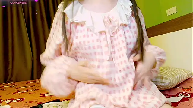 Snapshot of Embez-Damdang chatting on 7, 3, 2025 Embez-Damdang online show from 7, 3, 2025