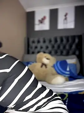 Snapshot of Candy-Heart chatting on 5, 10, 2025 Candy-Heart online show from 5, 10, 2025