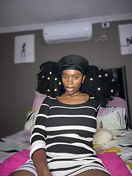 Candy-Heart online show from 15, 3, 2026