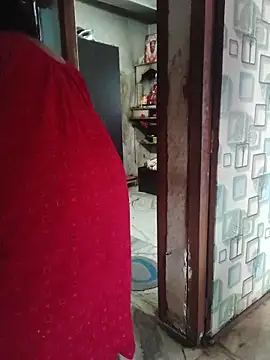 Ivy-09 online show from 10, 4, 2026