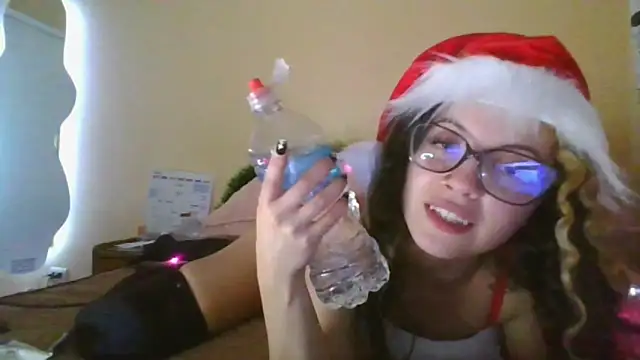 frikigyal online show from 24, 12, 2024