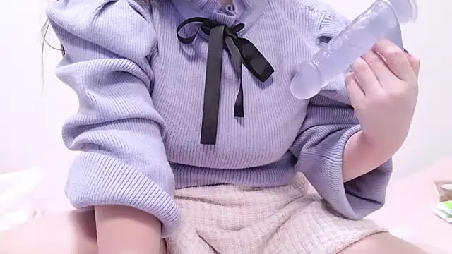 Snapshot of x--Miu--x chatting on 17, 12, 2024 x--Miu--x online show from 17, 12, 2024