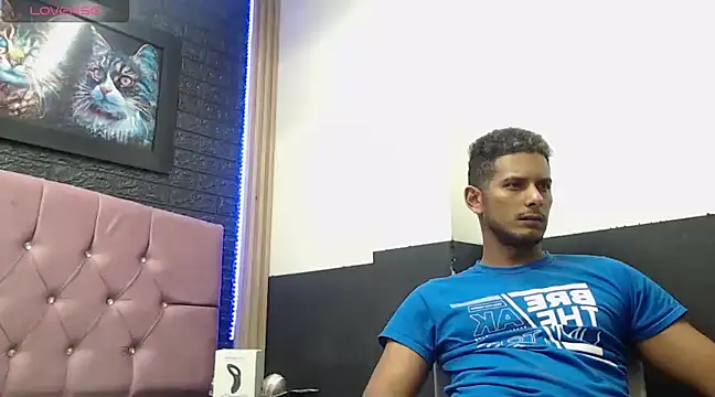 Snapshot of Chris_Dick23 chatting on 8, 1, 2025 Chris Dick23 online show from 8, 1, 2025