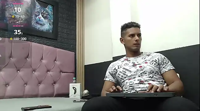 Snapshot of Chris_Dick23 chatting on 18, 1, 2025 Chris Dick23 online show from 18, 1, 2025