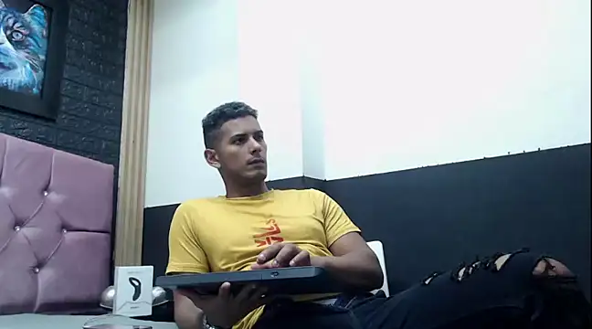 Snapshot of Chris_Dick23 chatting on 21, 1, 2025 Chris Dick23 online show from 21, 1, 2025