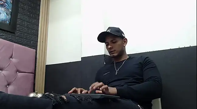 Snapshot of Chris_Dick23 chatting on 22, 1, 2025 Chris Dick23 online show from 22, 1, 2025