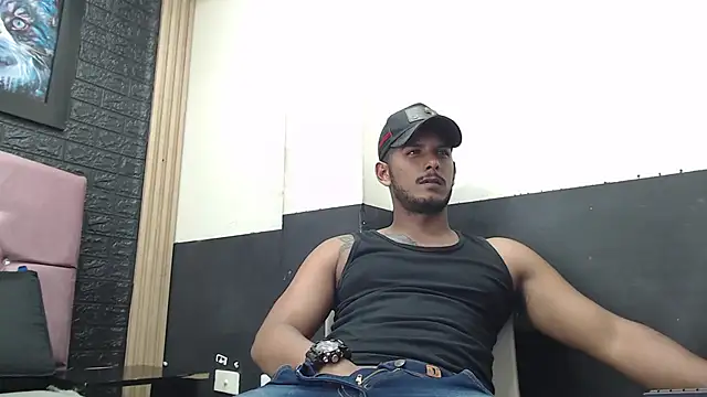 Snapshot of Chris_Dick23 chatting on 7, 10, 2025 Chris Dick23 online show from 7, 10, 2025