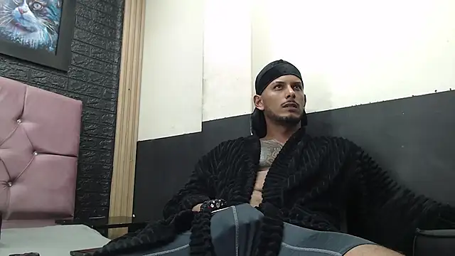 Snapshot of Chris_Dick23 chatting on 12, 10, 2025 Chris Dick23 online show from 12, 10, 2025