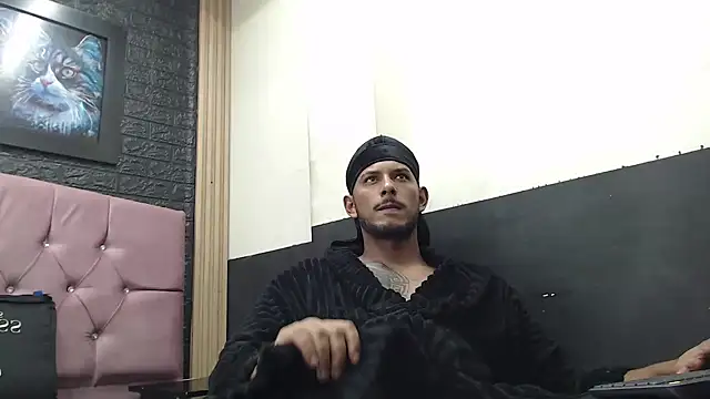 Snapshot of Chris_Dick23 chatting on 21, 10, 2025 Chris Dick23 online show from 21, 10, 2025