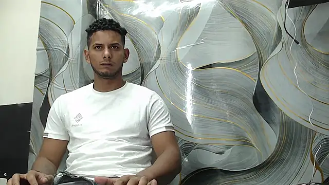 Snapshot of Chris_Dick23 chatting on 31, 10, 2025 Chris Dick23 online show from 31, 10, 2025