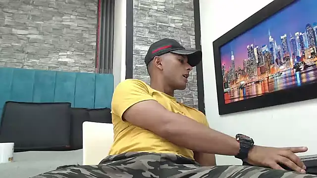 Snapshot of Chris_Dick23 chatting on 27, 11, 2025 Chris Dick23 online show from 27, 11, 2025