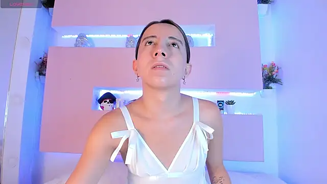 Miiaa doll online show from 6, 3, 2025