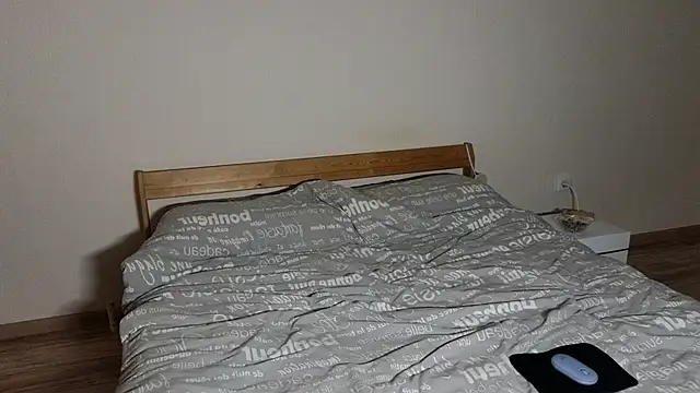 Snapshot of Ola_dushek chatting on 25, 4, 2026 Ola dushek online show from 25, 4, 2026