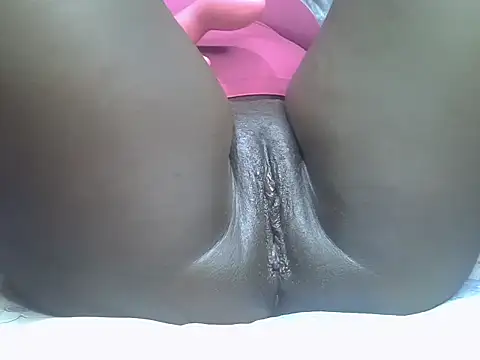 Snapshot of Liza331 chatting on 9, 4, 2026 Liza331 online show from 9, 4, 2026