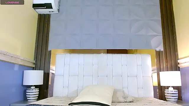 Nicole Ramires online show from 16, 3, 2026