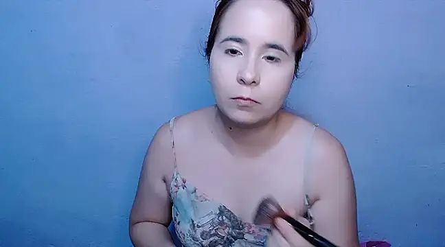 SubLayla01 online show from 27, 1, 2025