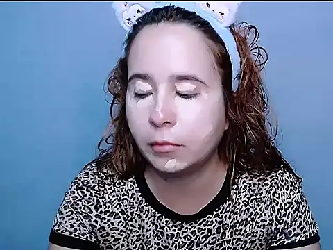 SubLayla01 online show from 22, 9, 2025