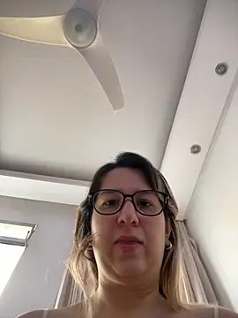 amooraaamoon online show from 3, 11, 2025