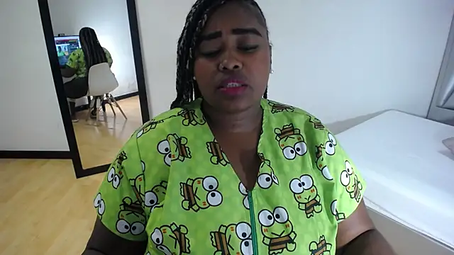 exotic karmella online show from 1, 10, 2025