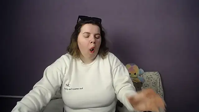 so shy online show from 23, 3, 2026