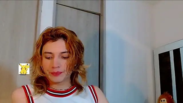 Snapshot of honey_skin chatting on 19, 2, 2025 honey skin online show from 19, 2, 2025