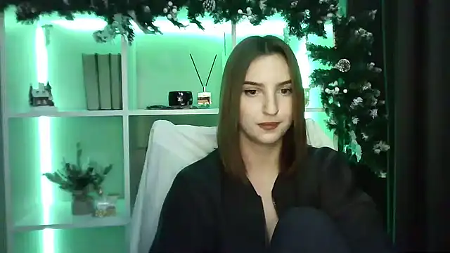 Snapshot of X_Alisa chatting on 3, 12, 2024 X Alisa online show from 3, 12, 2024