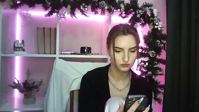 Snapshot of X_Alisa chatting on 26, 12, 2024 X Alisa online show from 26, 12, 2024