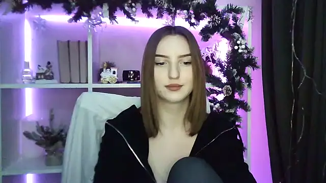 Snapshot of X_Alisa chatting on 6, 1, 2025 X Alisa online show from 6, 1, 2025