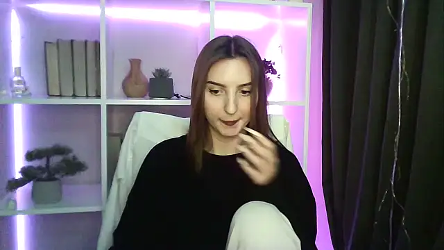 Snapshot of X_Alisa chatting on 14, 2, 2025 X Alisa online show from 14, 2, 2025