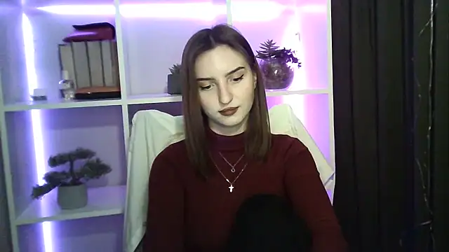 Snapshot of X_Alisa chatting on 4, 3, 2025 X Alisa online show from 4, 3, 2025