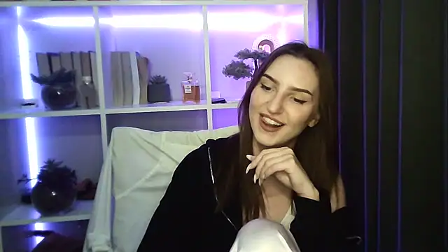 Snapshot of X_Alisa chatting on 30, 9, 2025 X Alisa online show from 30, 9, 2025