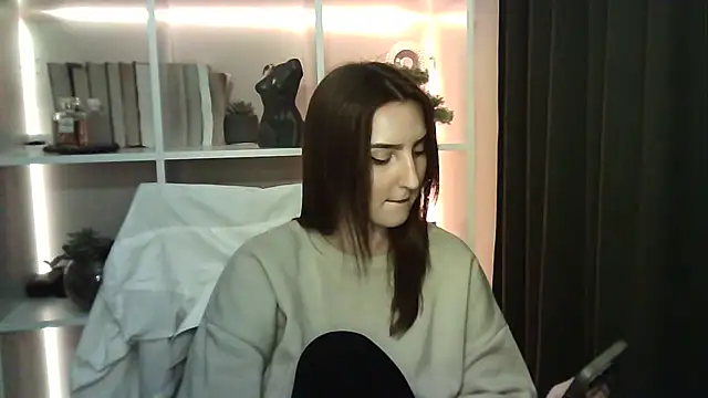 Snapshot of X_Alisa chatting on 25, 10, 2025 X Alisa online show from 25, 10, 2025