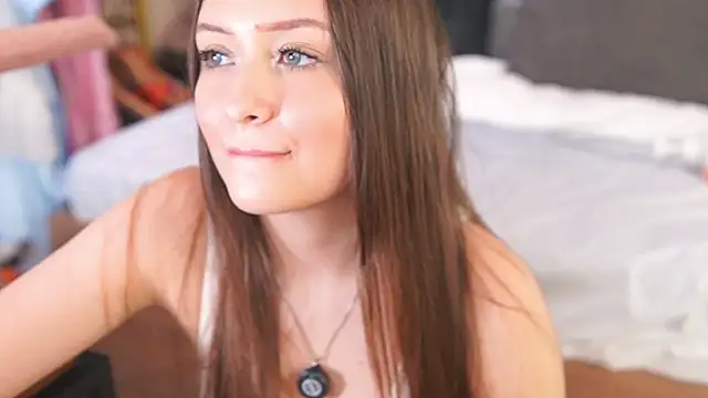 katlyn martins online show from 25, 10, 2025