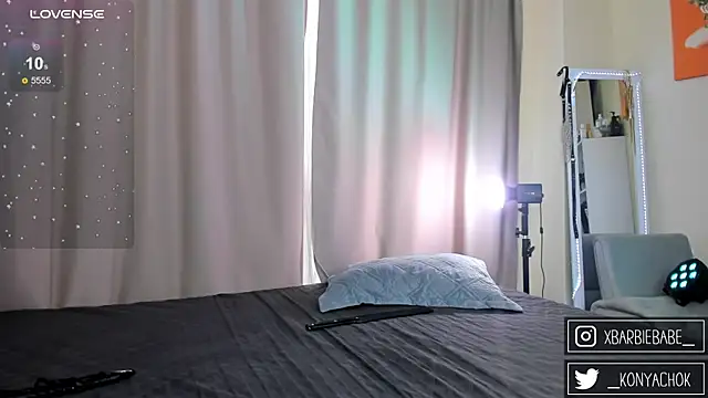 XBarbieBabeX online show from 22, 3, 2025