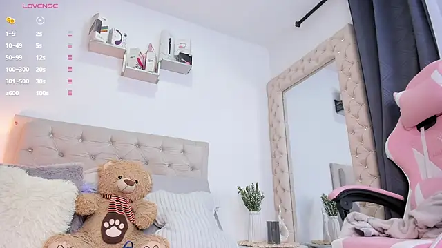 lorennahernandez01 online show from 16, 11, 2025