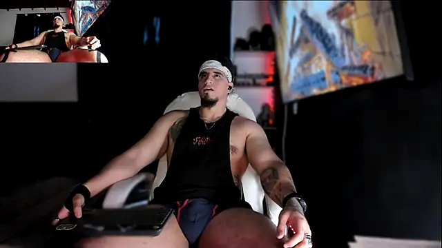 Snapshot of kingbear777 chatting on 3, 12, 2024 kingbear777 online show from 3, 12, 2024