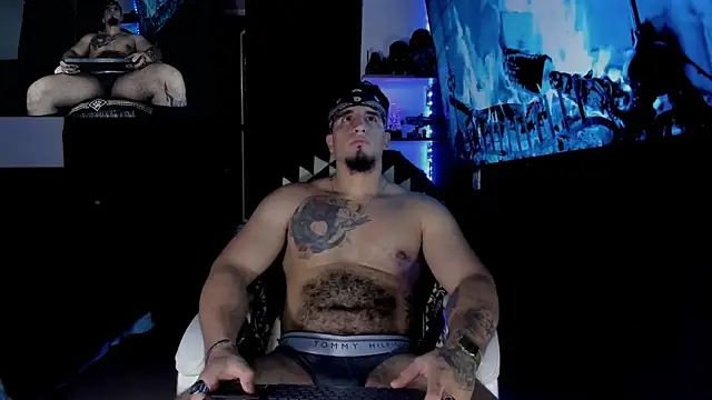 Snapshot of kingbear777 chatting on 30, 1, 2025 kingbear777 online show from 30, 1, 2025